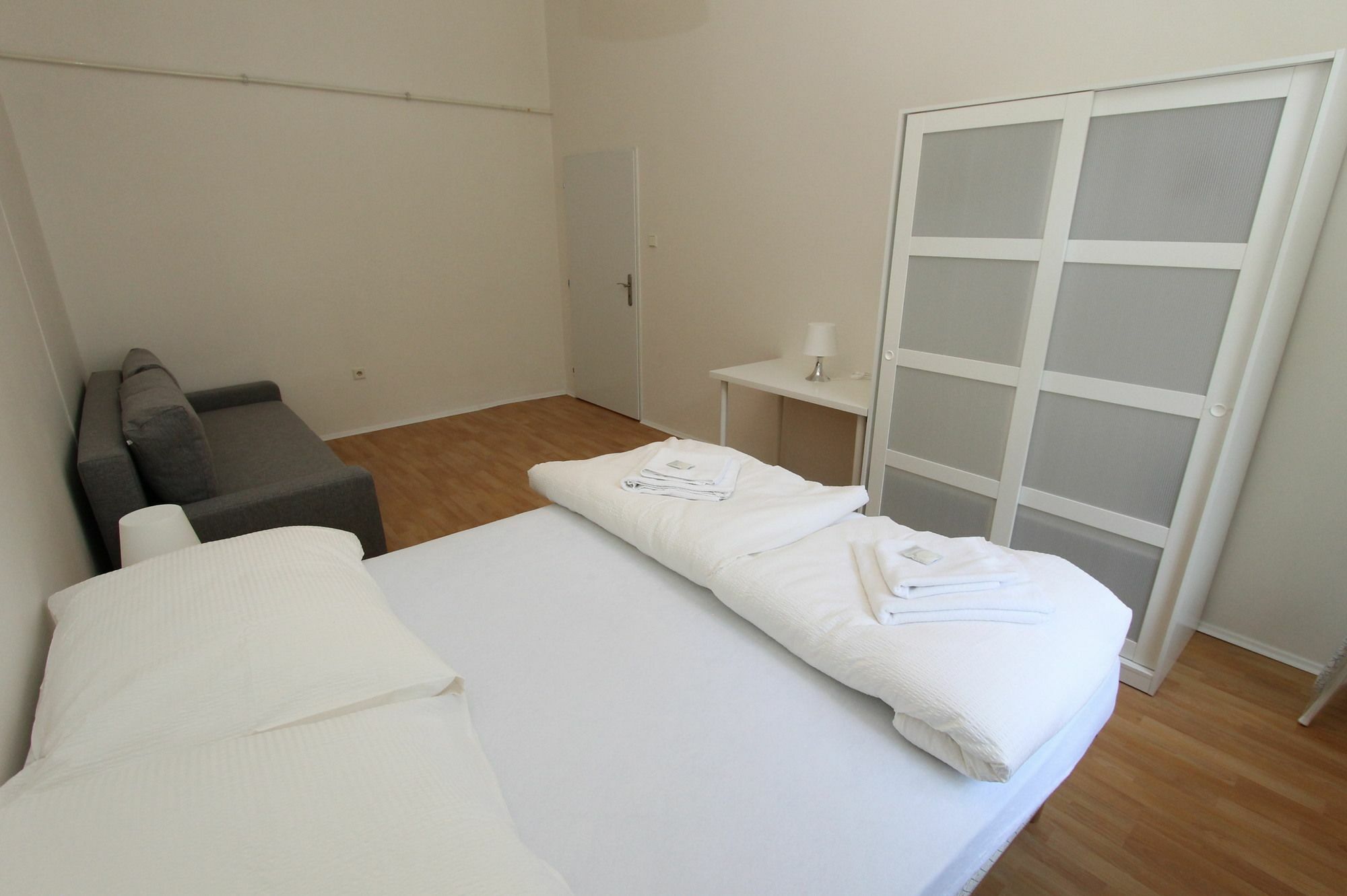 Zizka Home Apartments براغ المظهر الخارجي الصورة