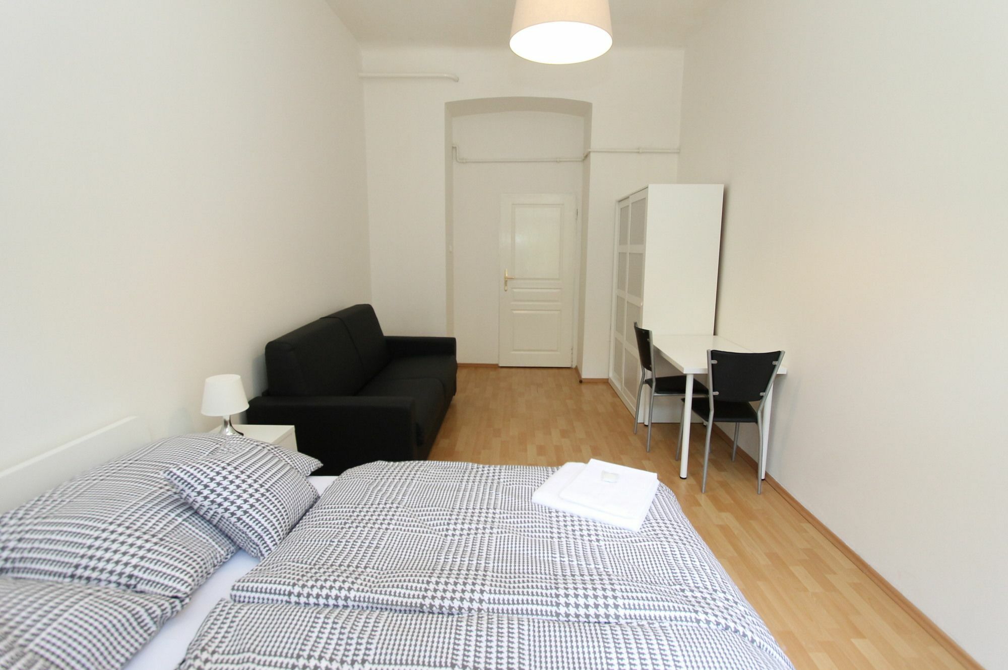 Zizka Home Apartments براغ المظهر الخارجي الصورة